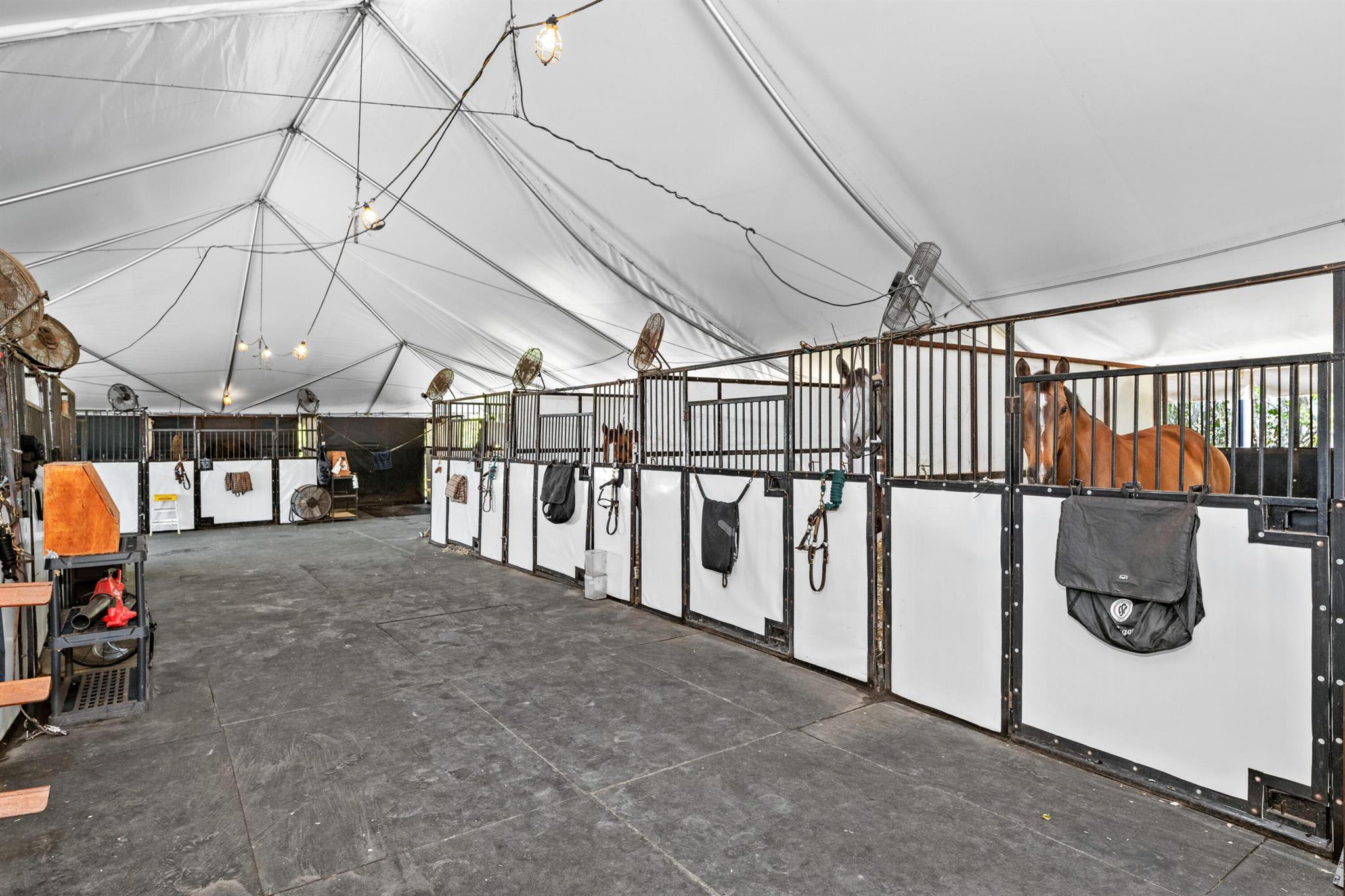 Acreage & Unrec - Residential