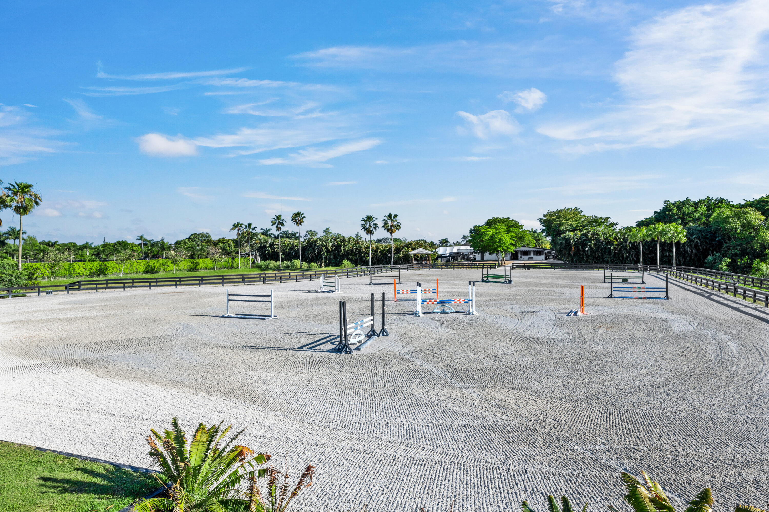 Acreage & Unrec - Residential