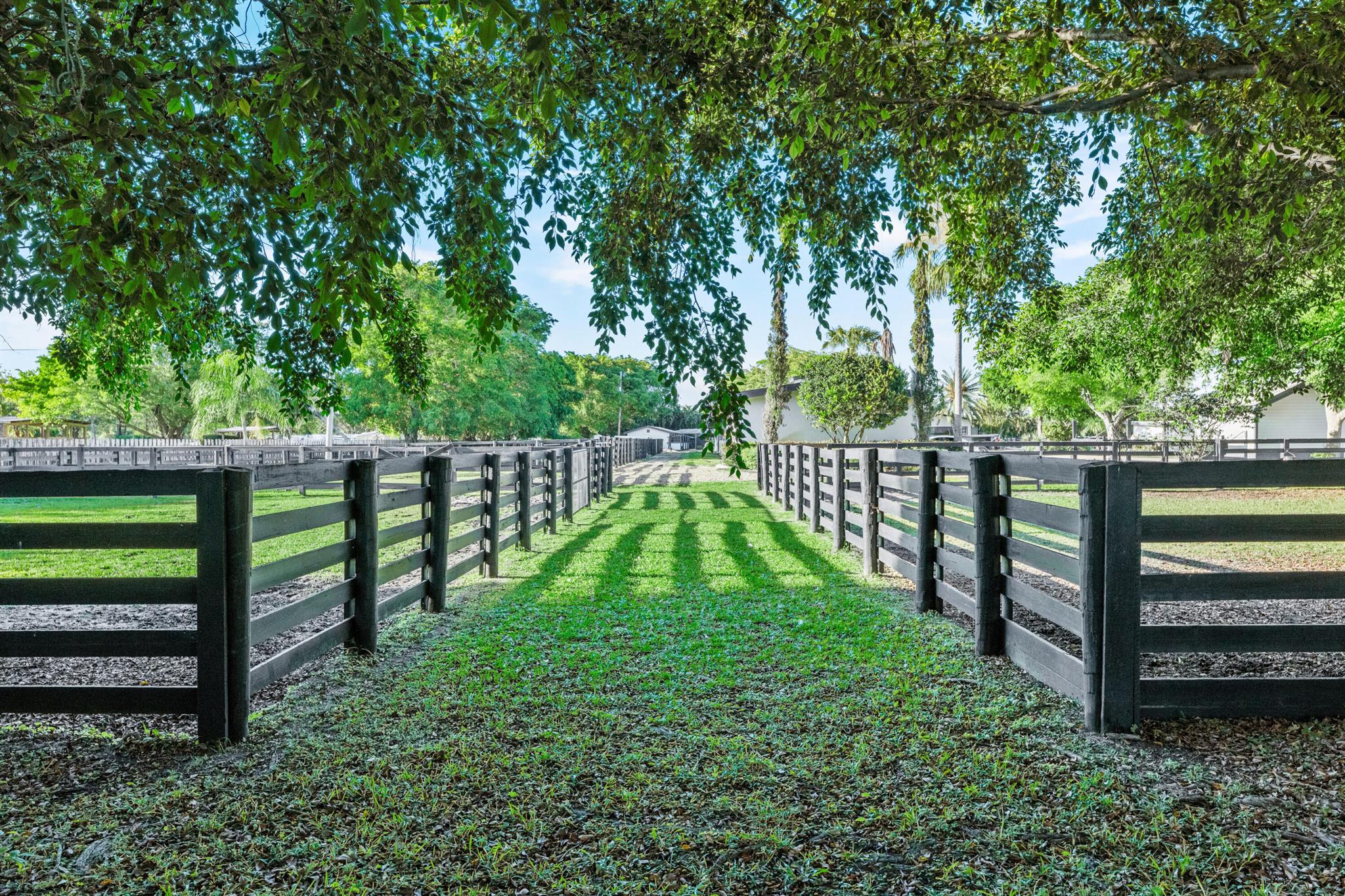 Acreage & Unrec - Residential