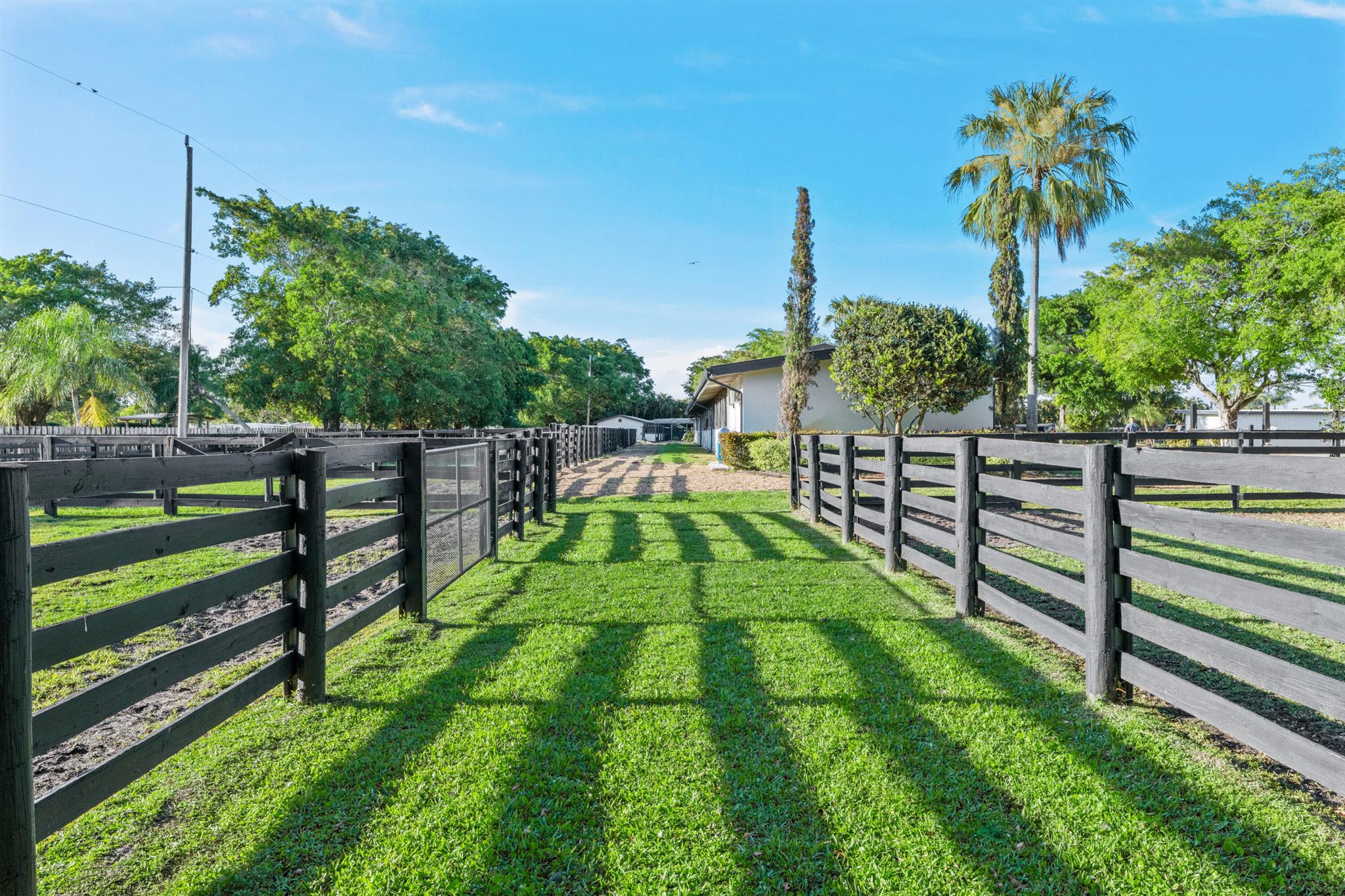 Acreage & Unrec - Residential