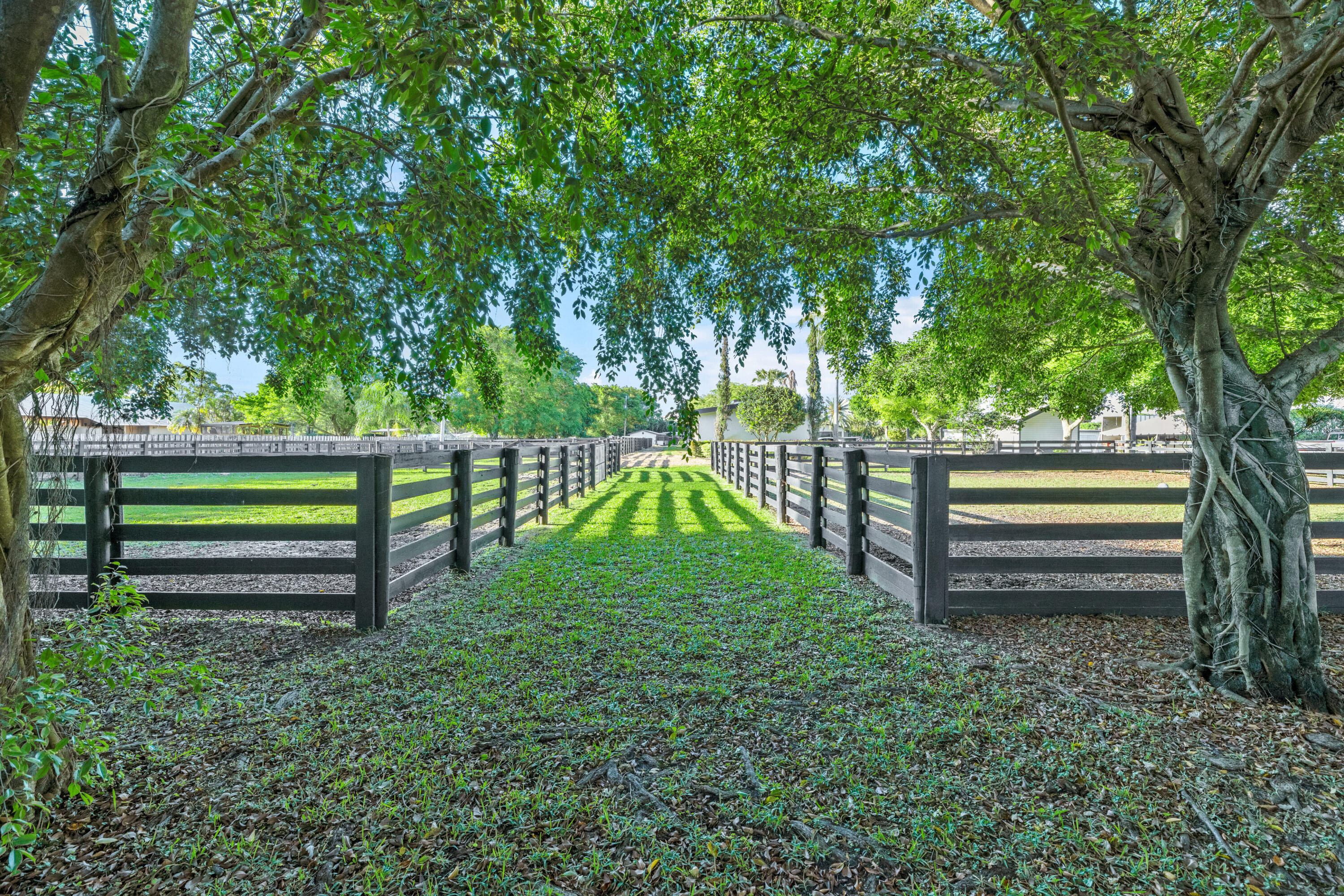 Acreage & Unrec - Residential