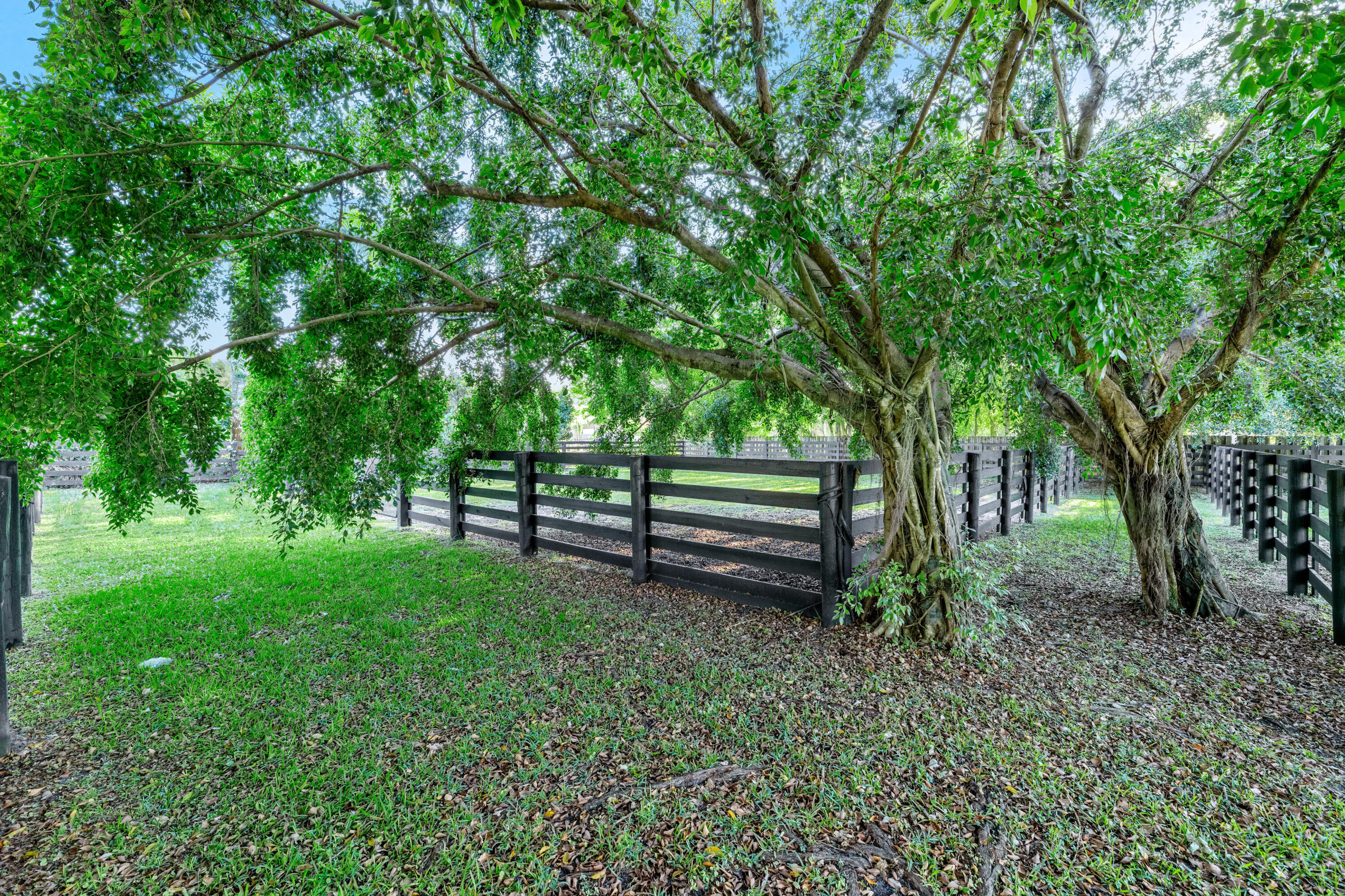 Acreage & Unrec - Residential