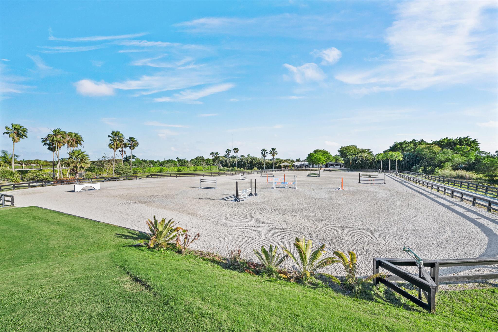 Acreage & Unrec - Residential