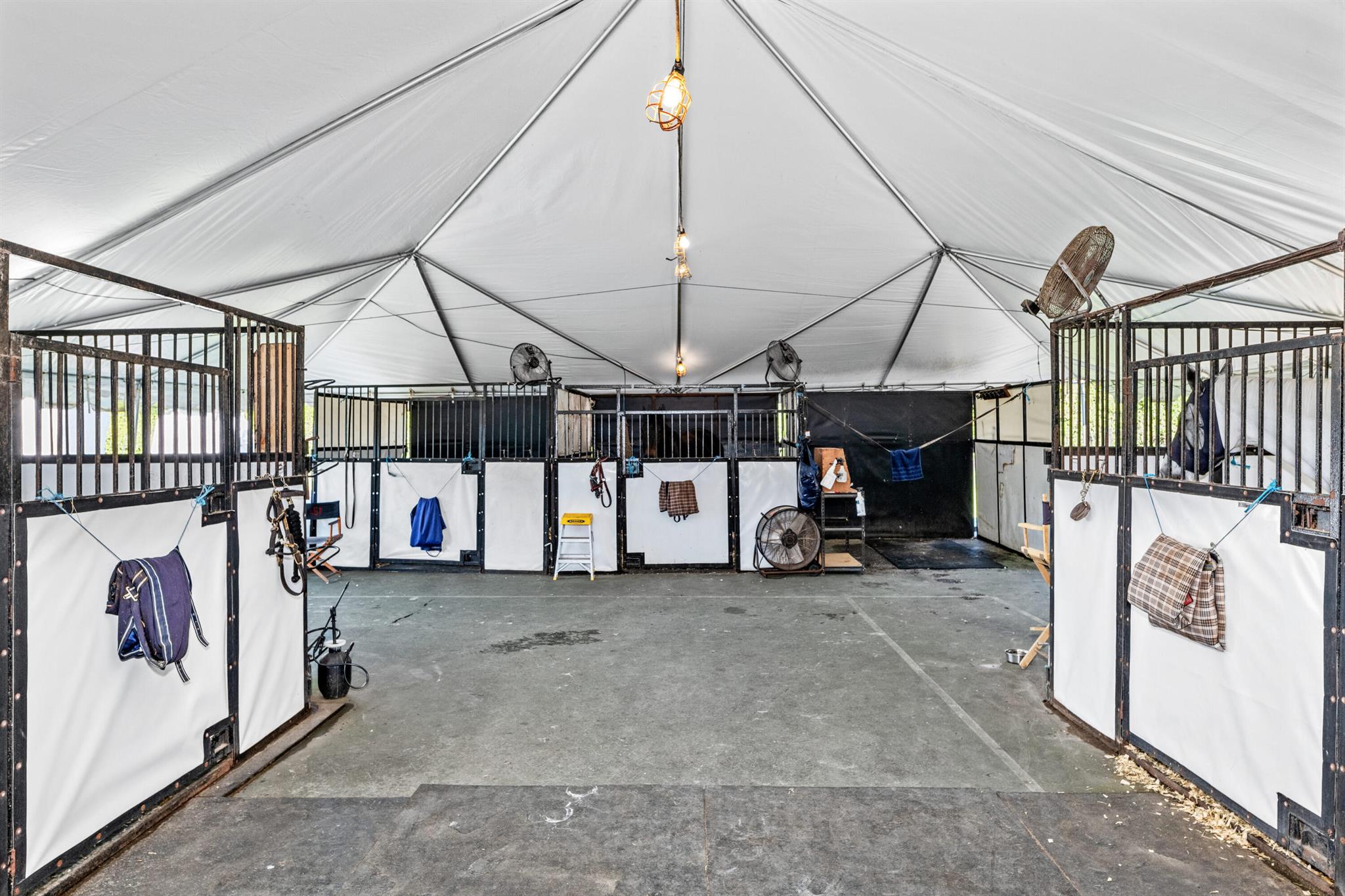 Acreage & Unrec - Residential