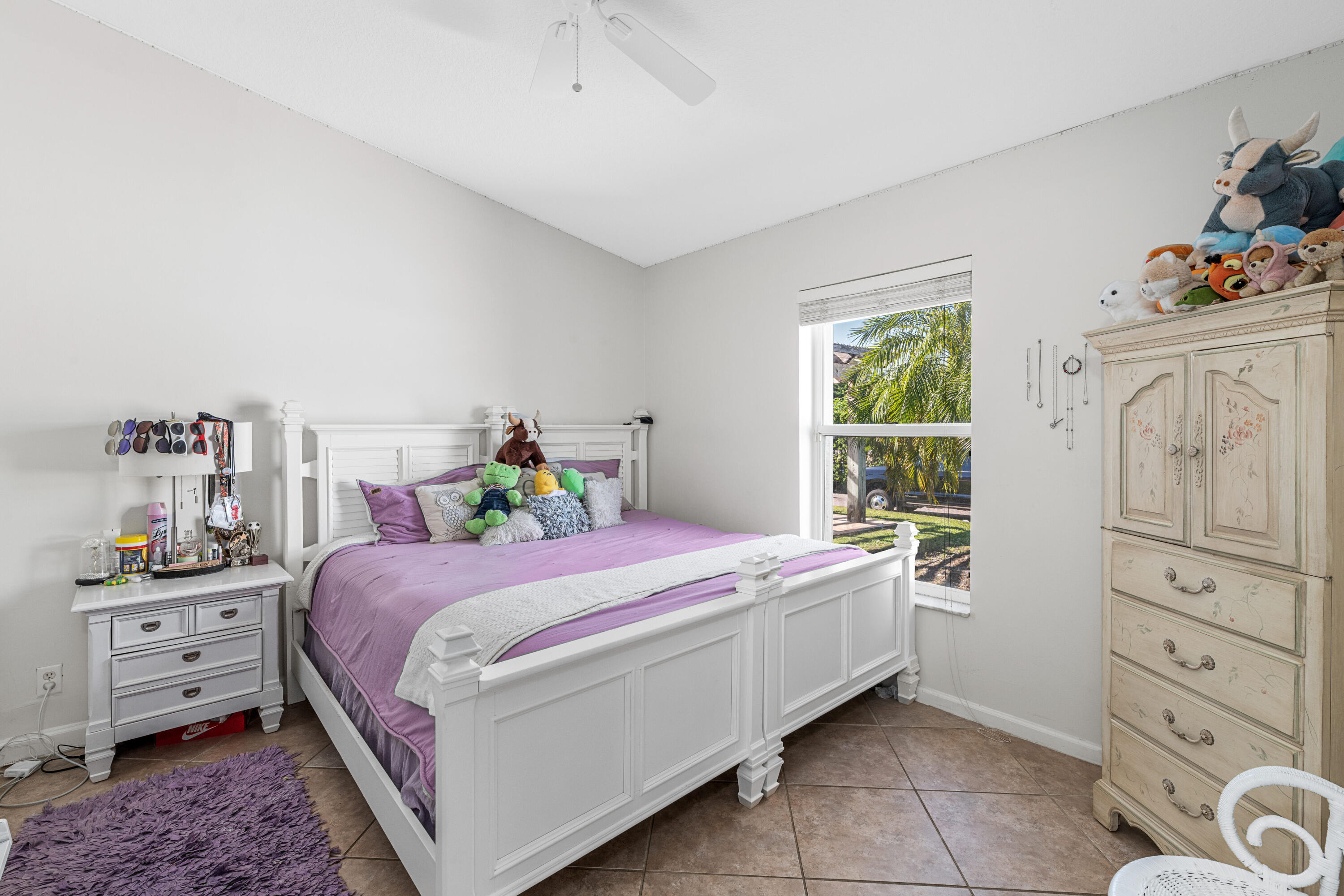 Acreage & Unrec - Residential