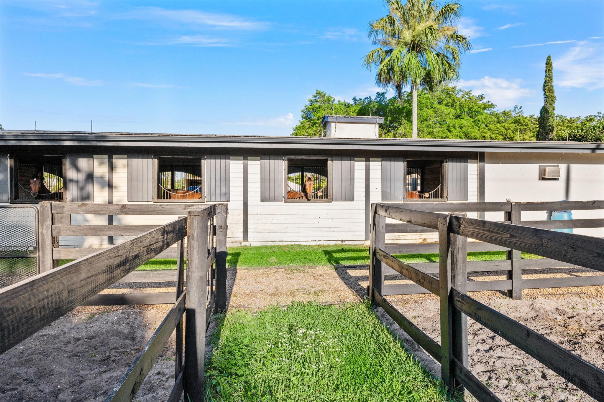 Acreage & Unrec - Residential