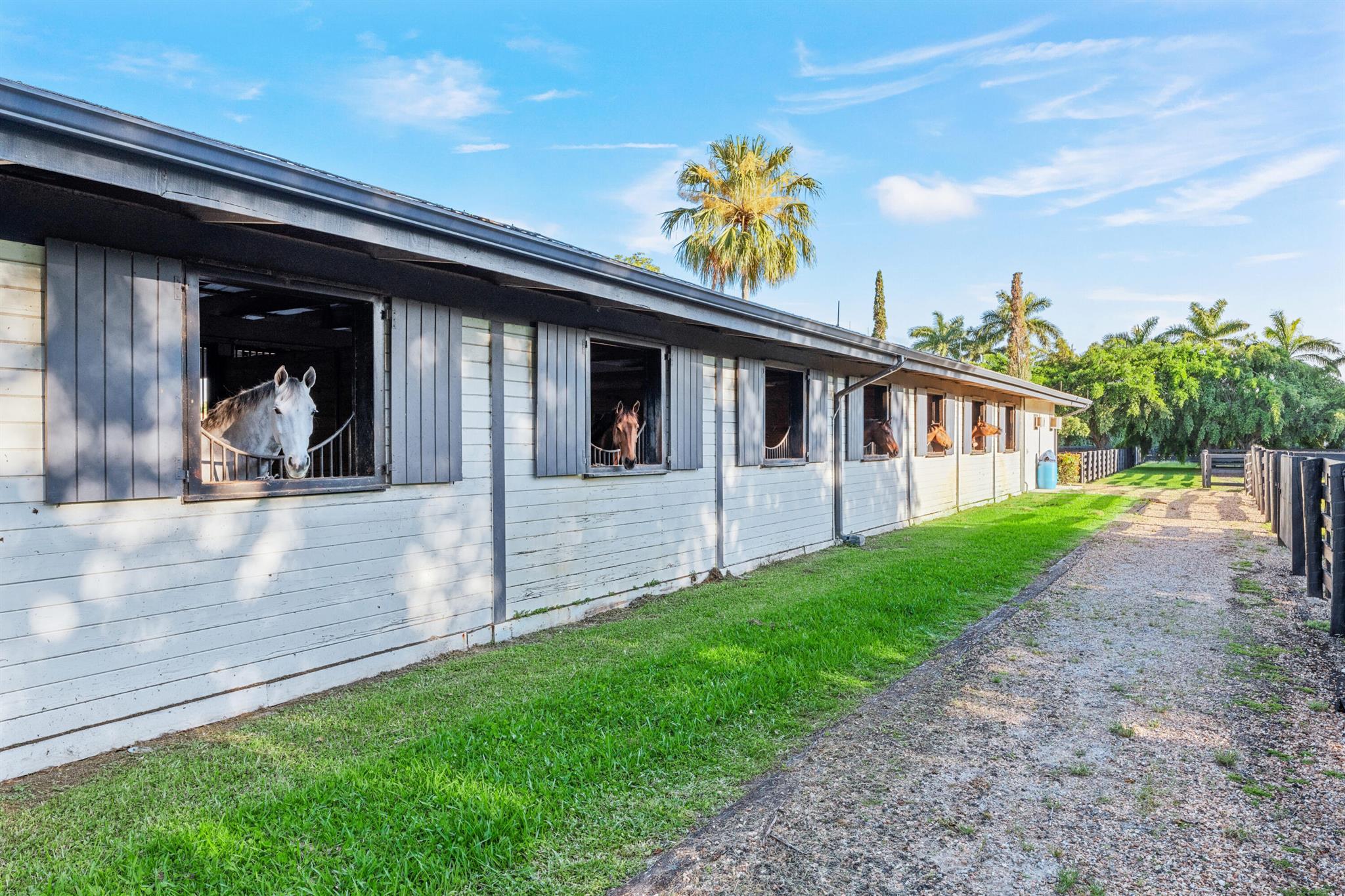 Acreage & Unrec - Residential