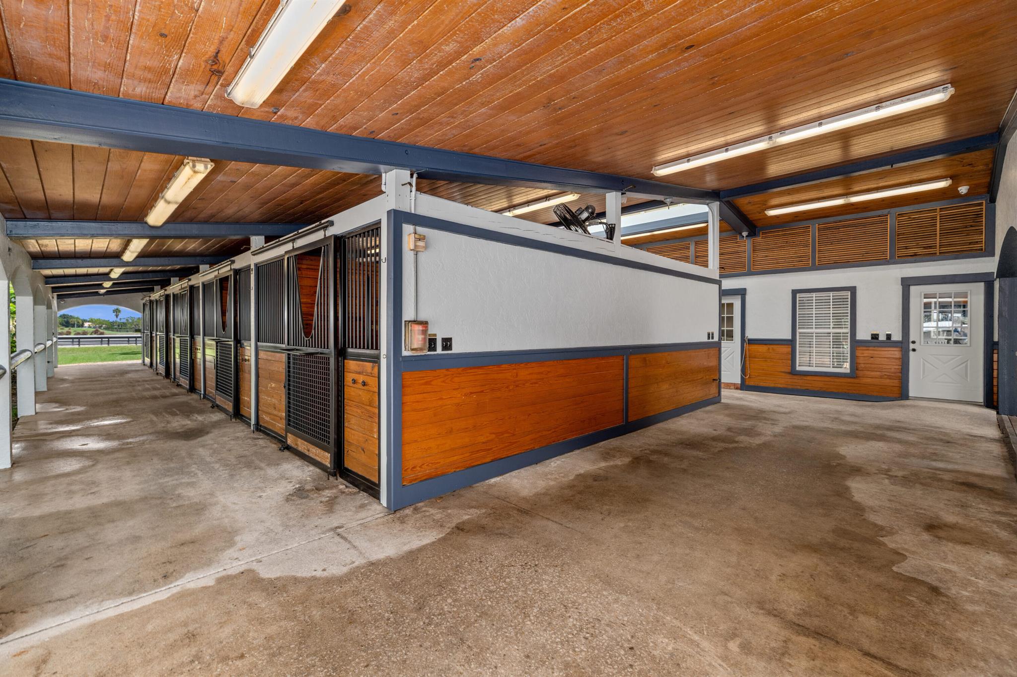 Acreage & Unrec - Residential