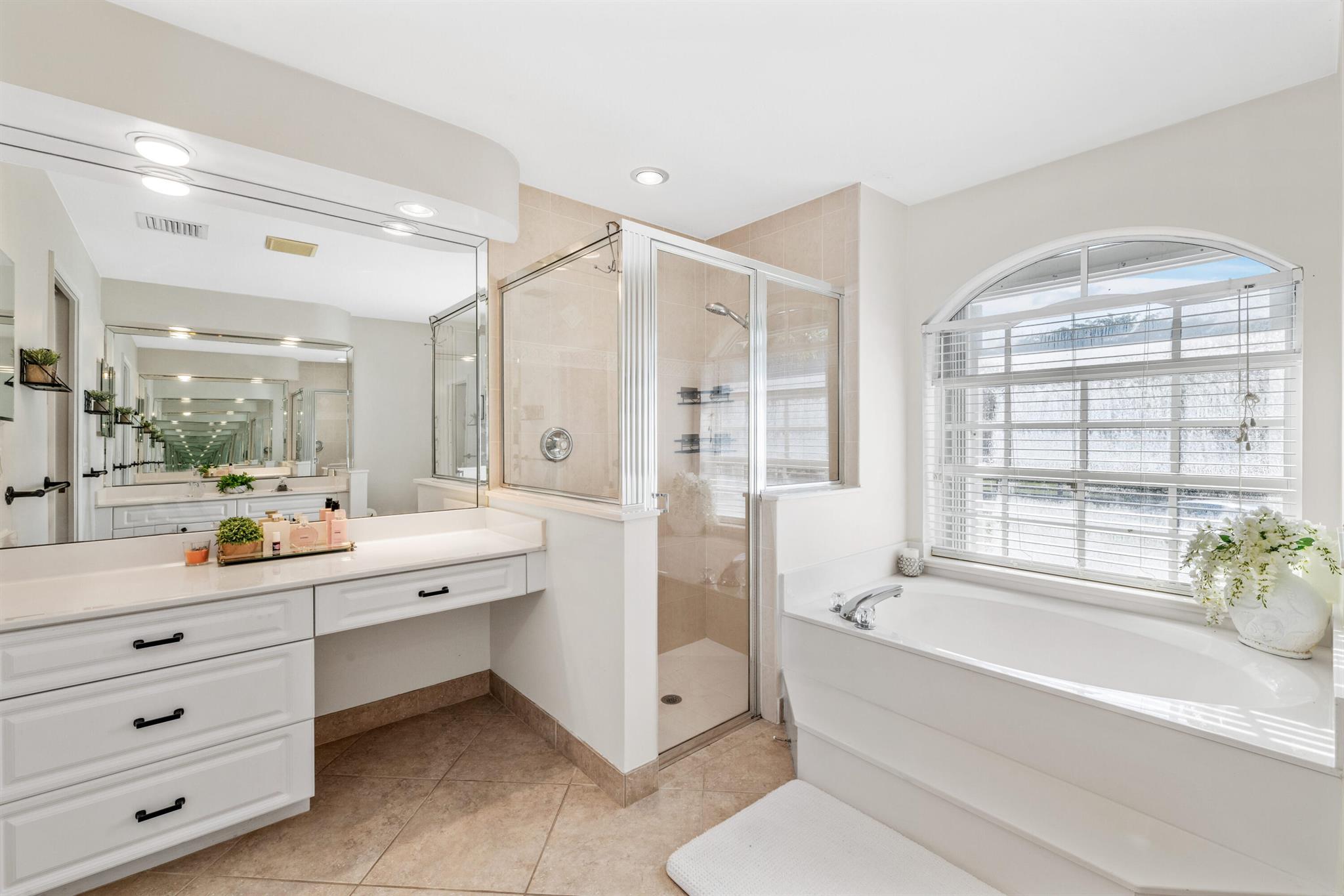 Acreage & Unrec - Residential