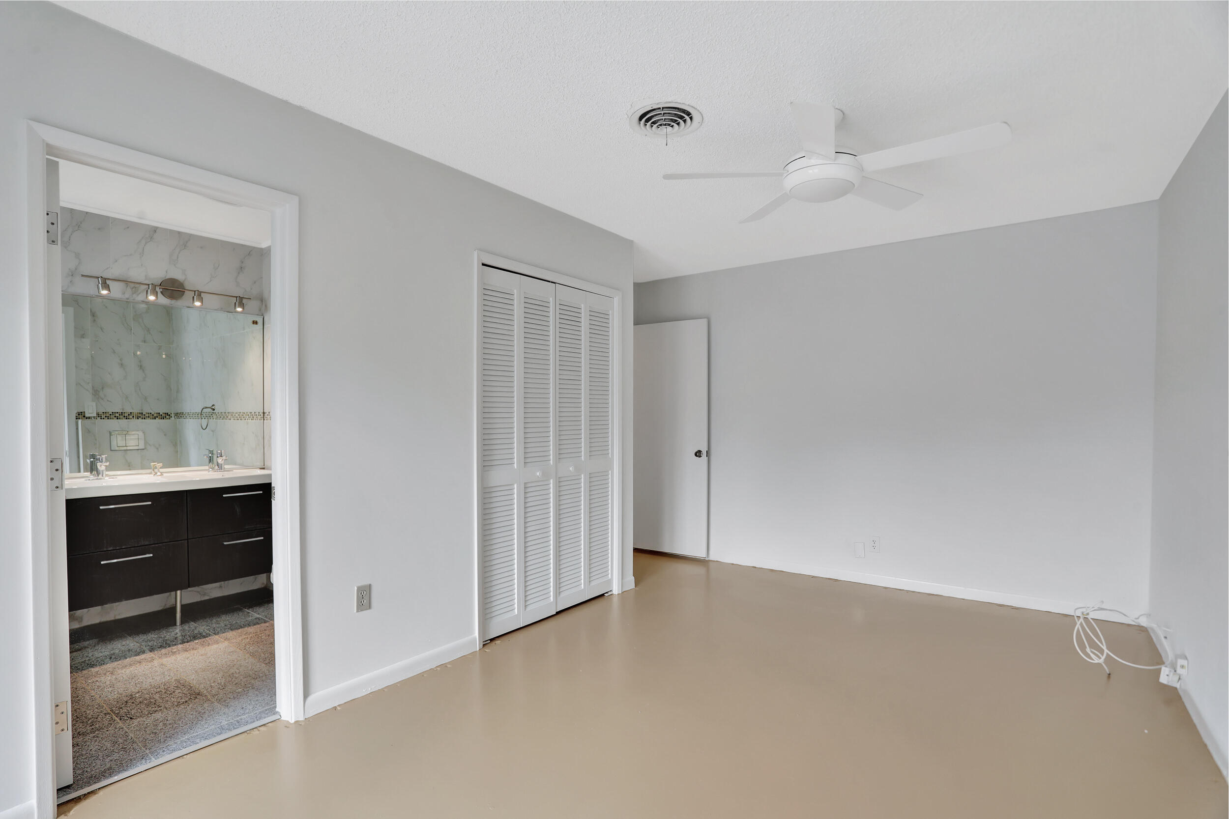 VENETIAN ISLES - Residential Lease