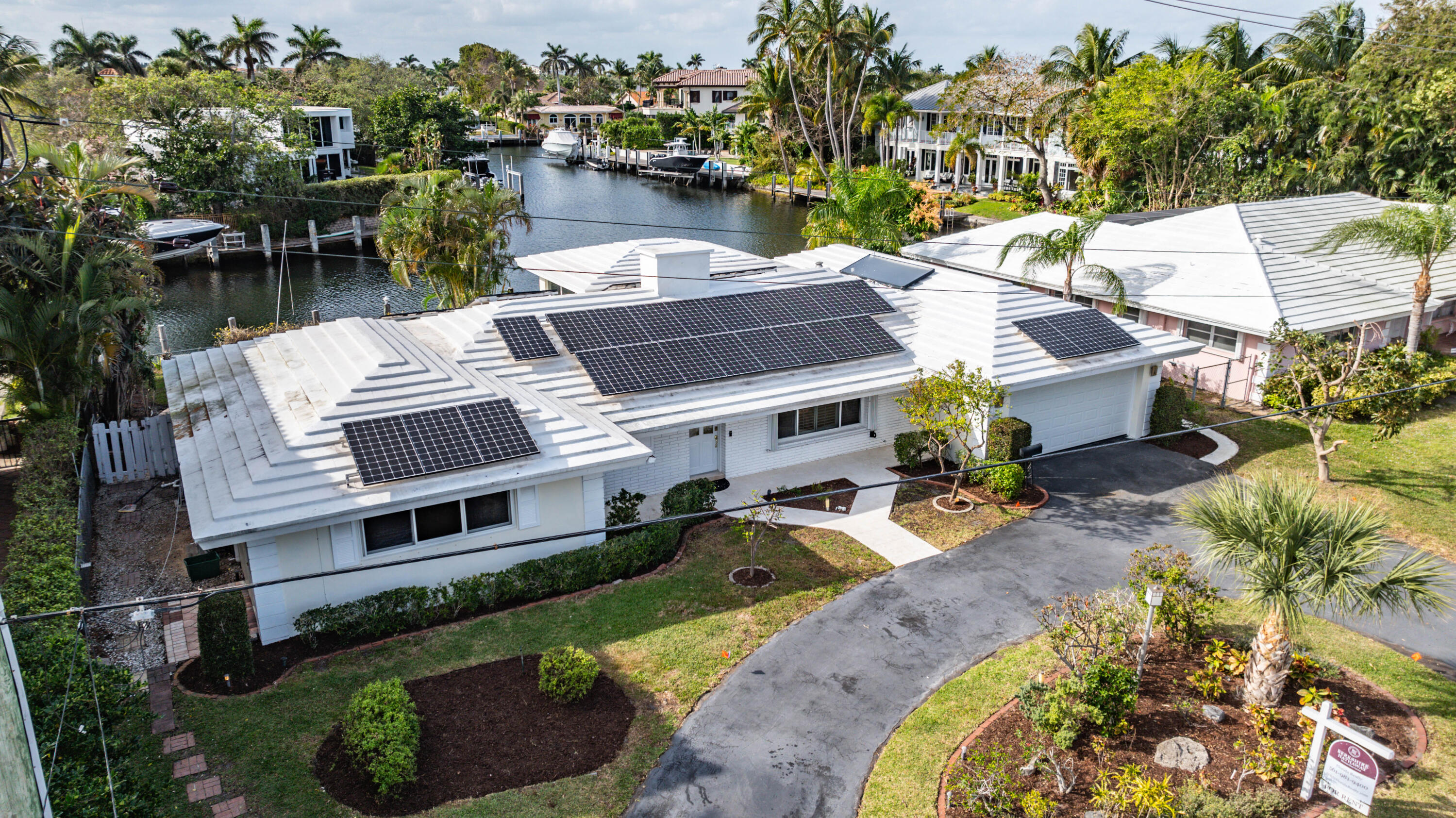 VENETIAN ISLES - Residential Lease