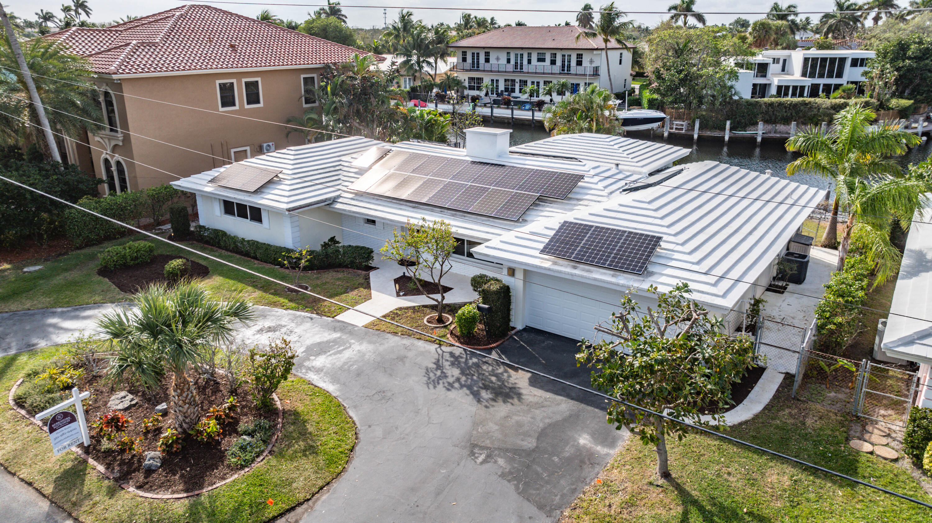 VENETIAN ISLES - Residential Lease