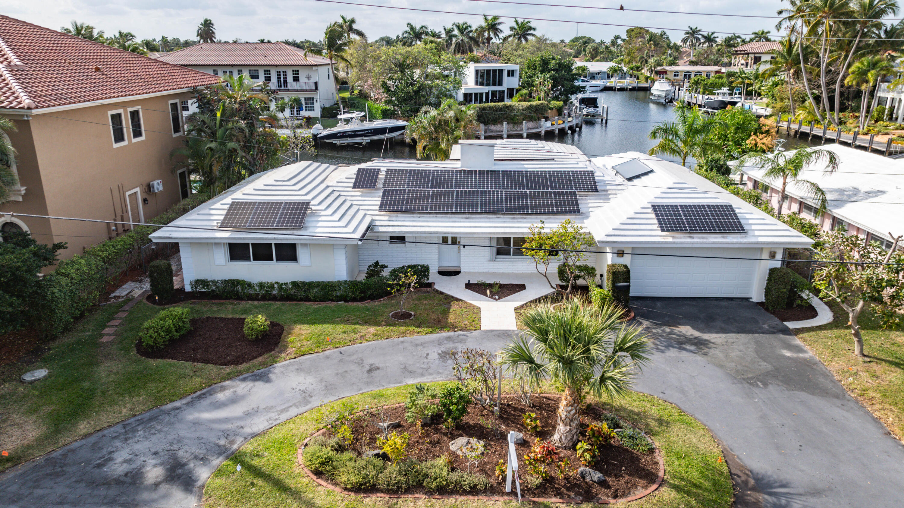 VENETIAN ISLES - Residential Lease