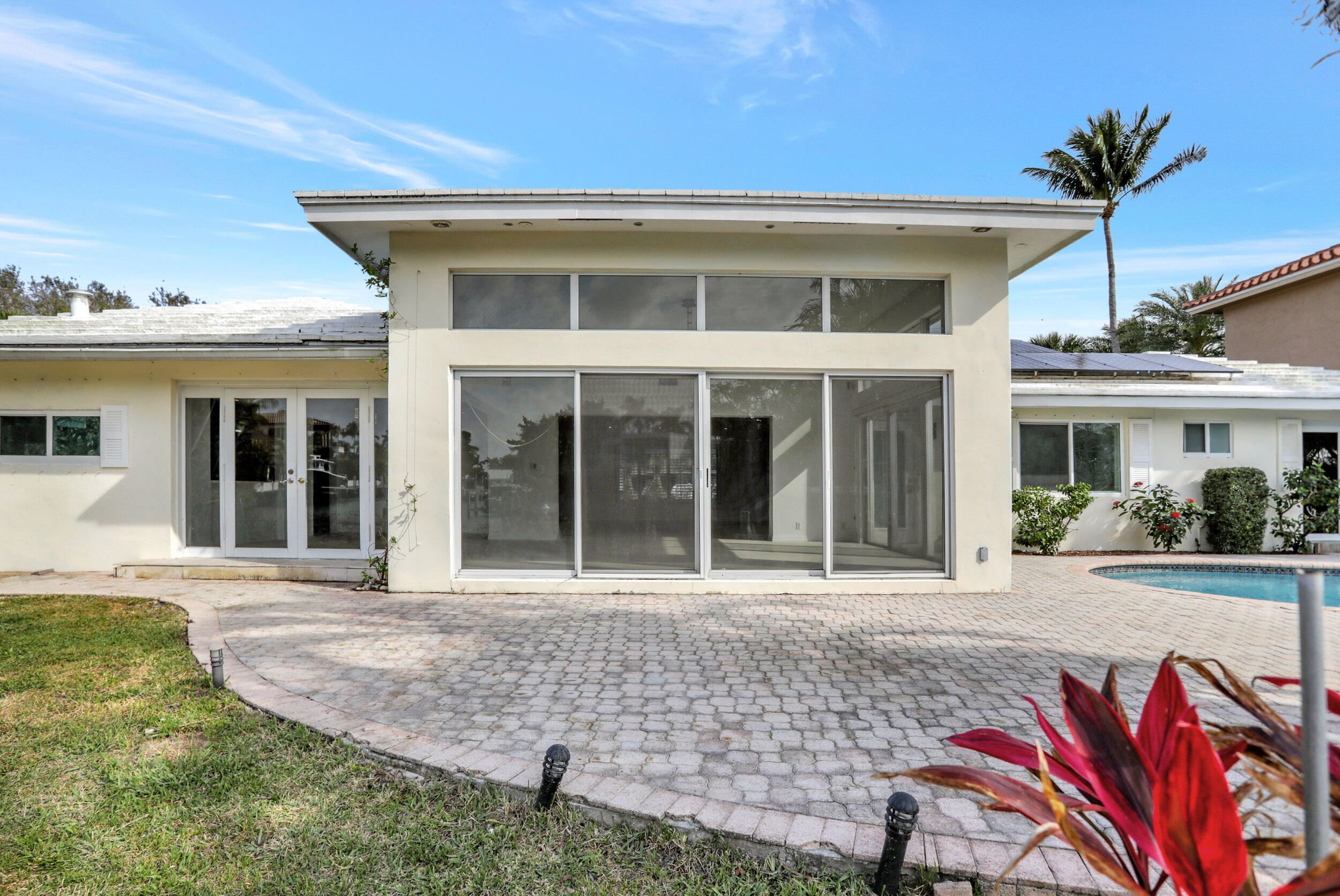 VENETIAN ISLES - Residential Lease