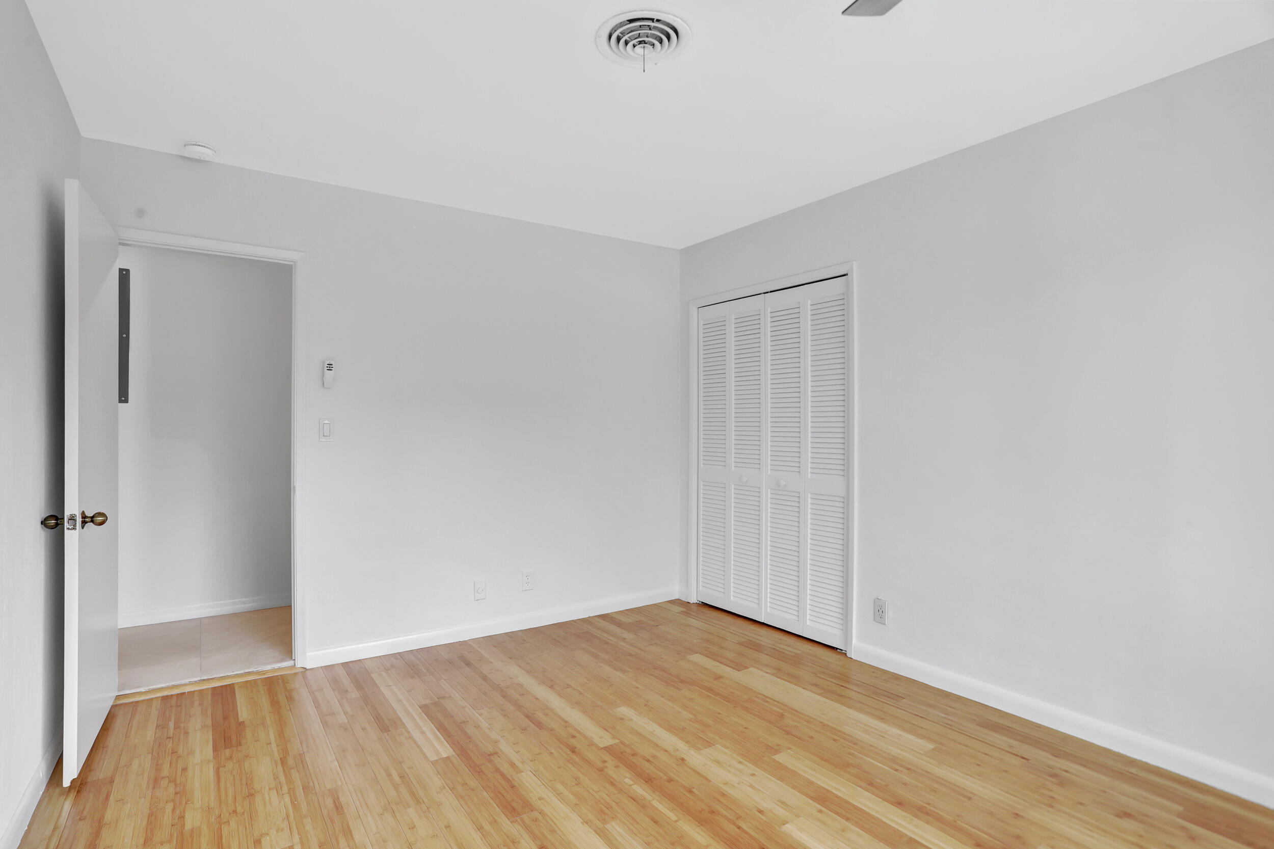 VENETIAN ISLES - Residential Lease