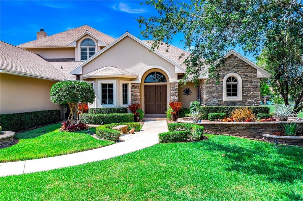 Live Oaks 103-10 B - Residential