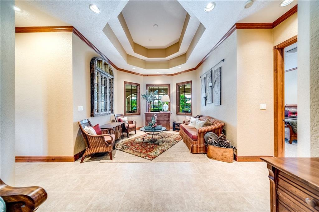 Live Oaks 103-10 B - Residential
