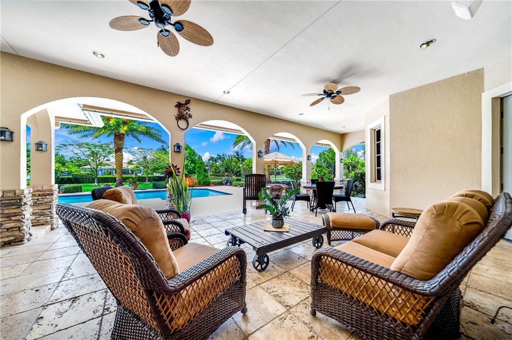 Live Oaks 103-10 B - Residential