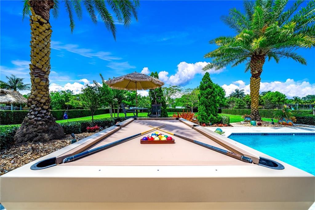 Live Oaks 103-10 B - Residential