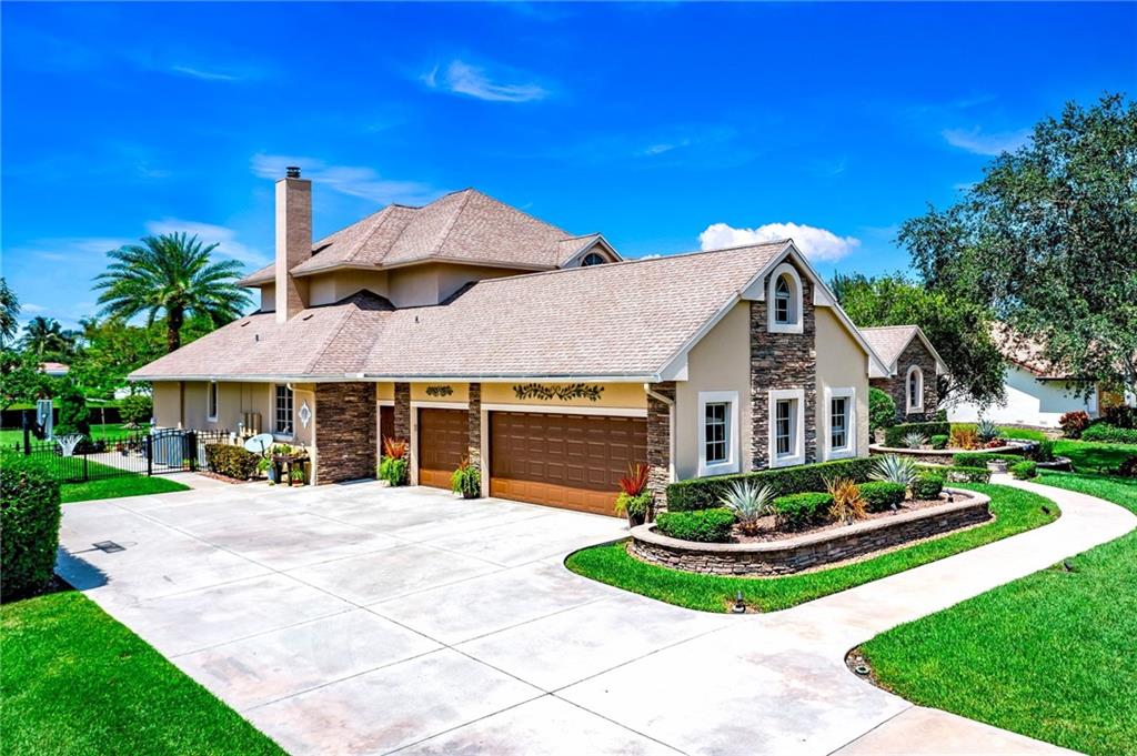 Live Oaks 103-10 B - Residential