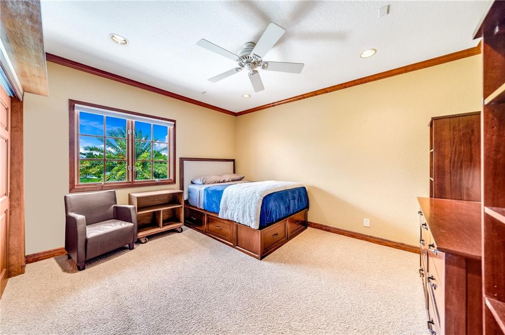 Live Oaks 103-10 B - Residential