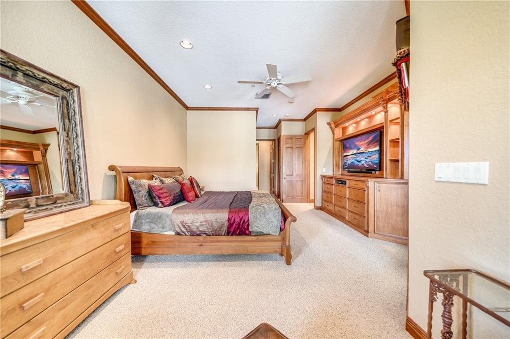 Live Oaks 103-10 B - Residential