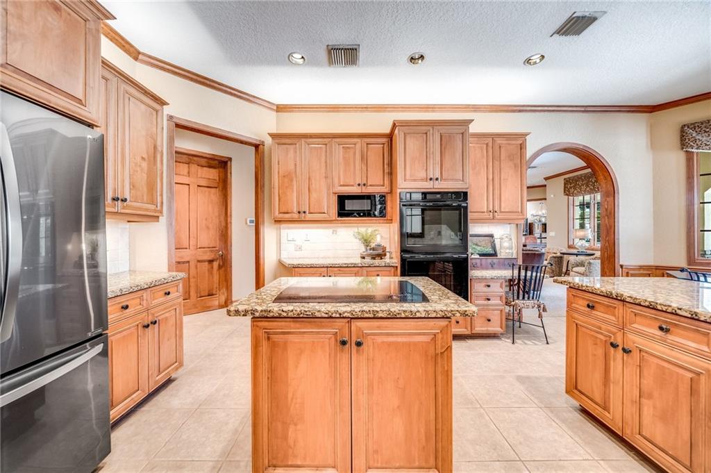 Live Oaks 103-10 B - Residential