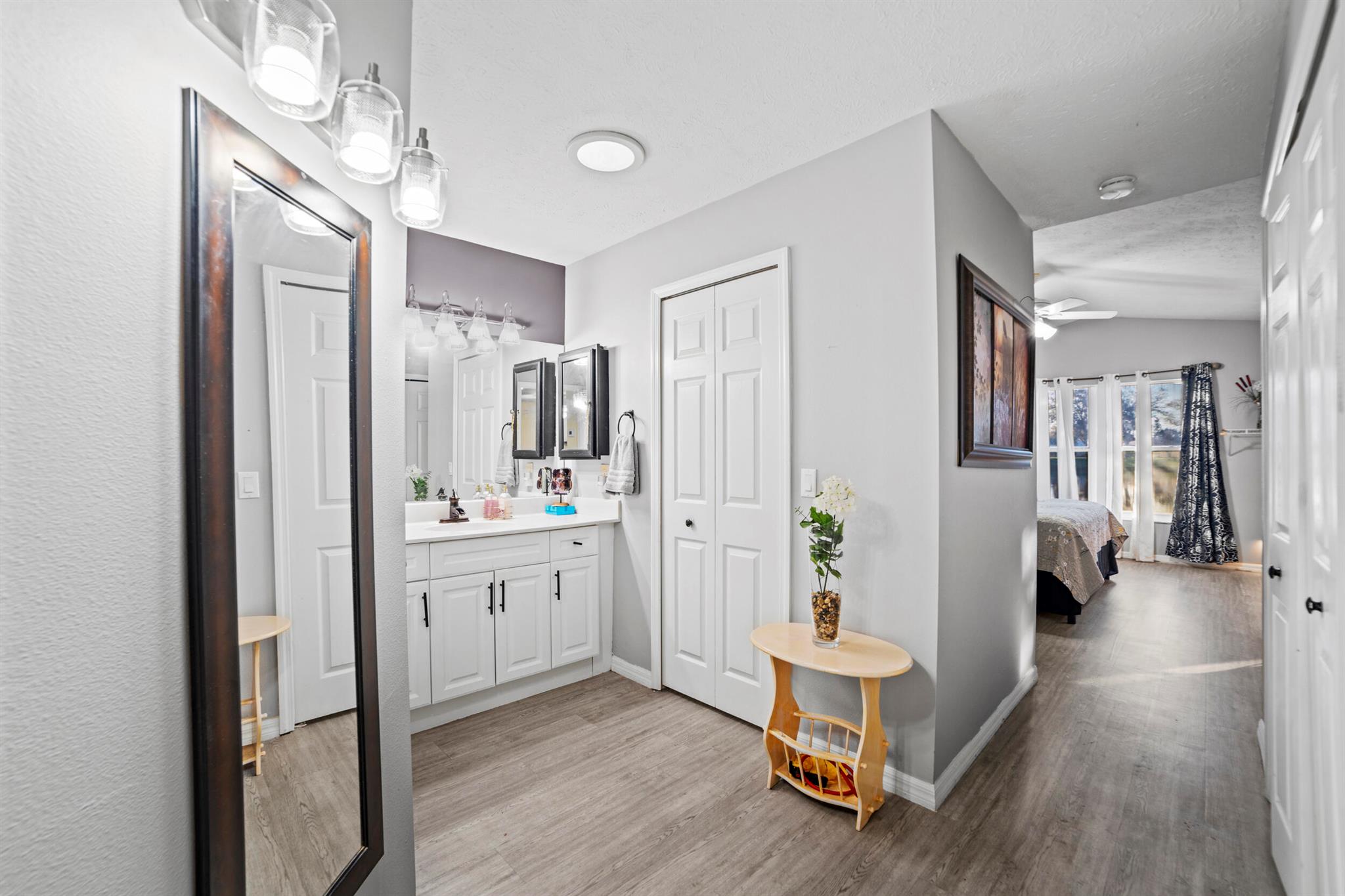 SPANISH LAKES FAIRWAYS NE - Residential