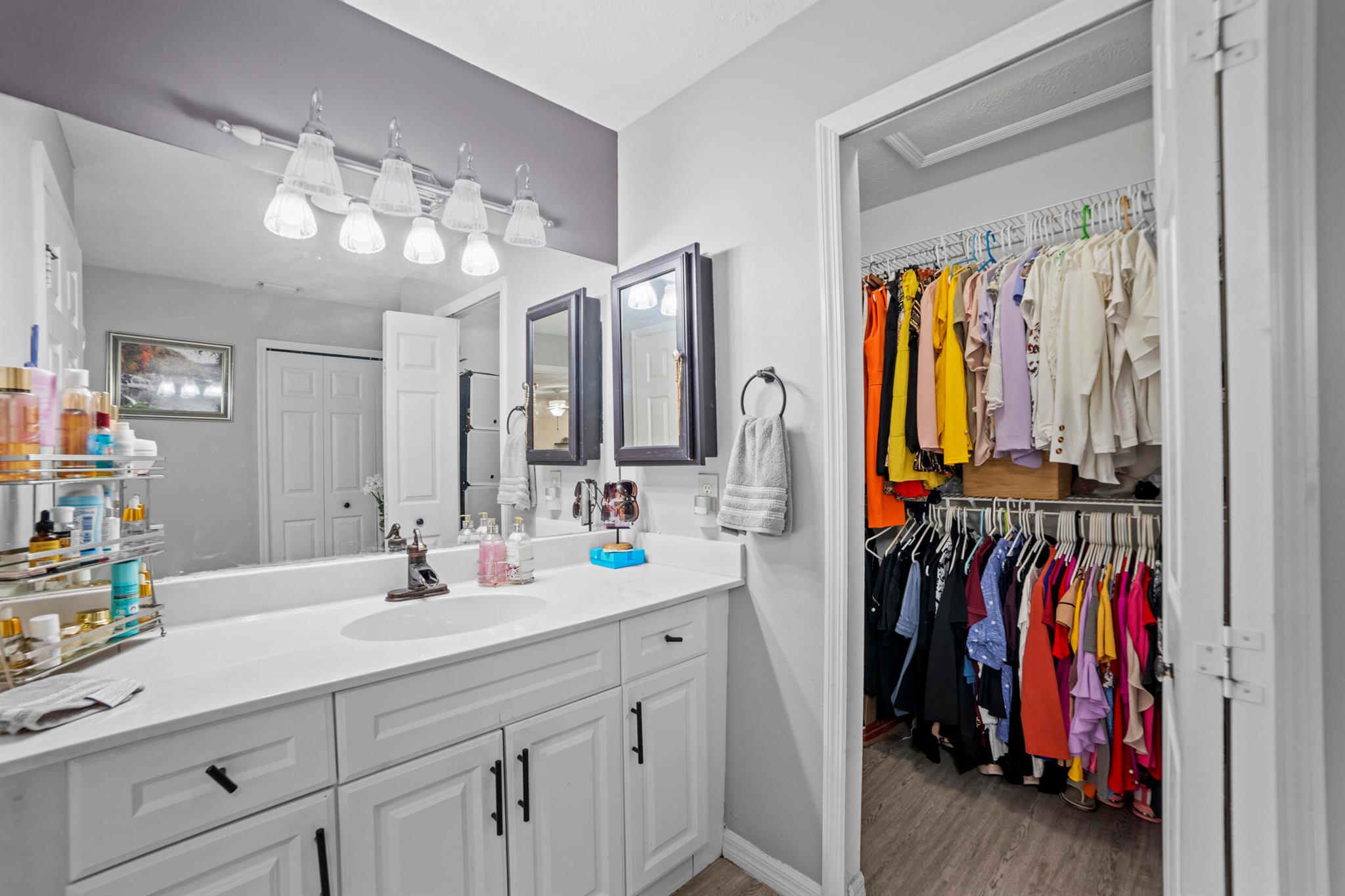 SPANISH LAKES FAIRWAYS NE - Residential