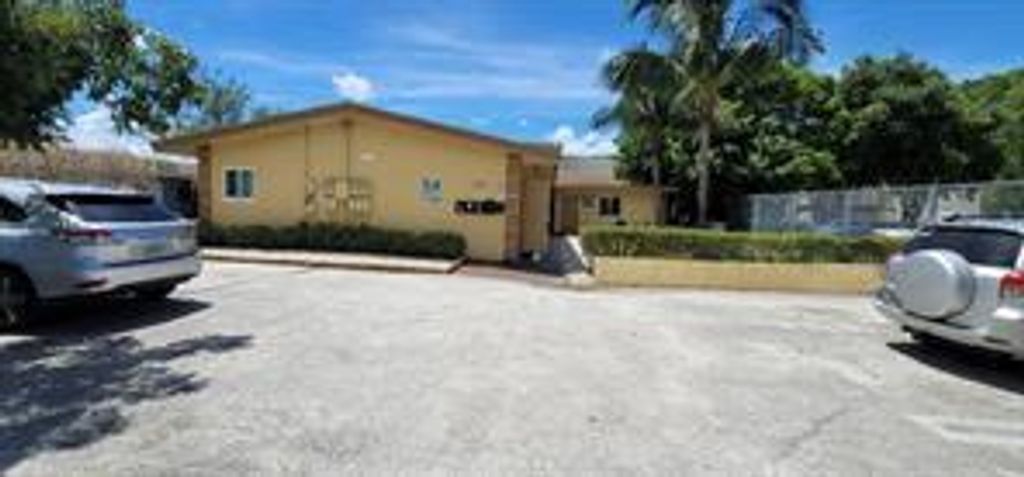 Photo of 1119 NW 6th Avenue #5, Pompano Beach, FL 33060 (MLS # B26004436)