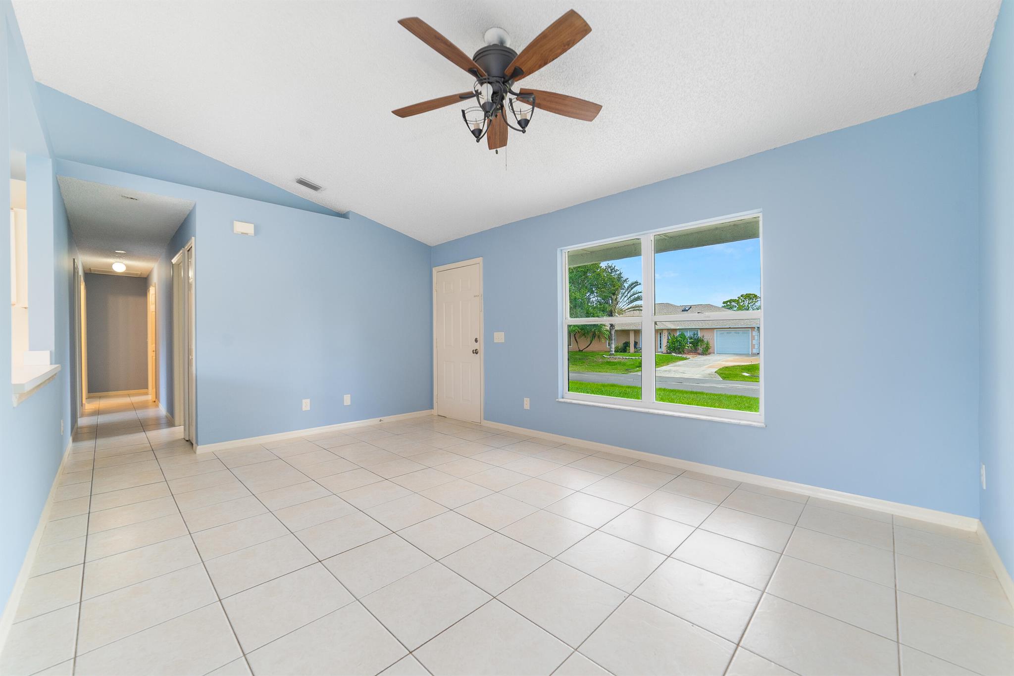 SEBASTIAN HIGHLANDS UNIT - Residential