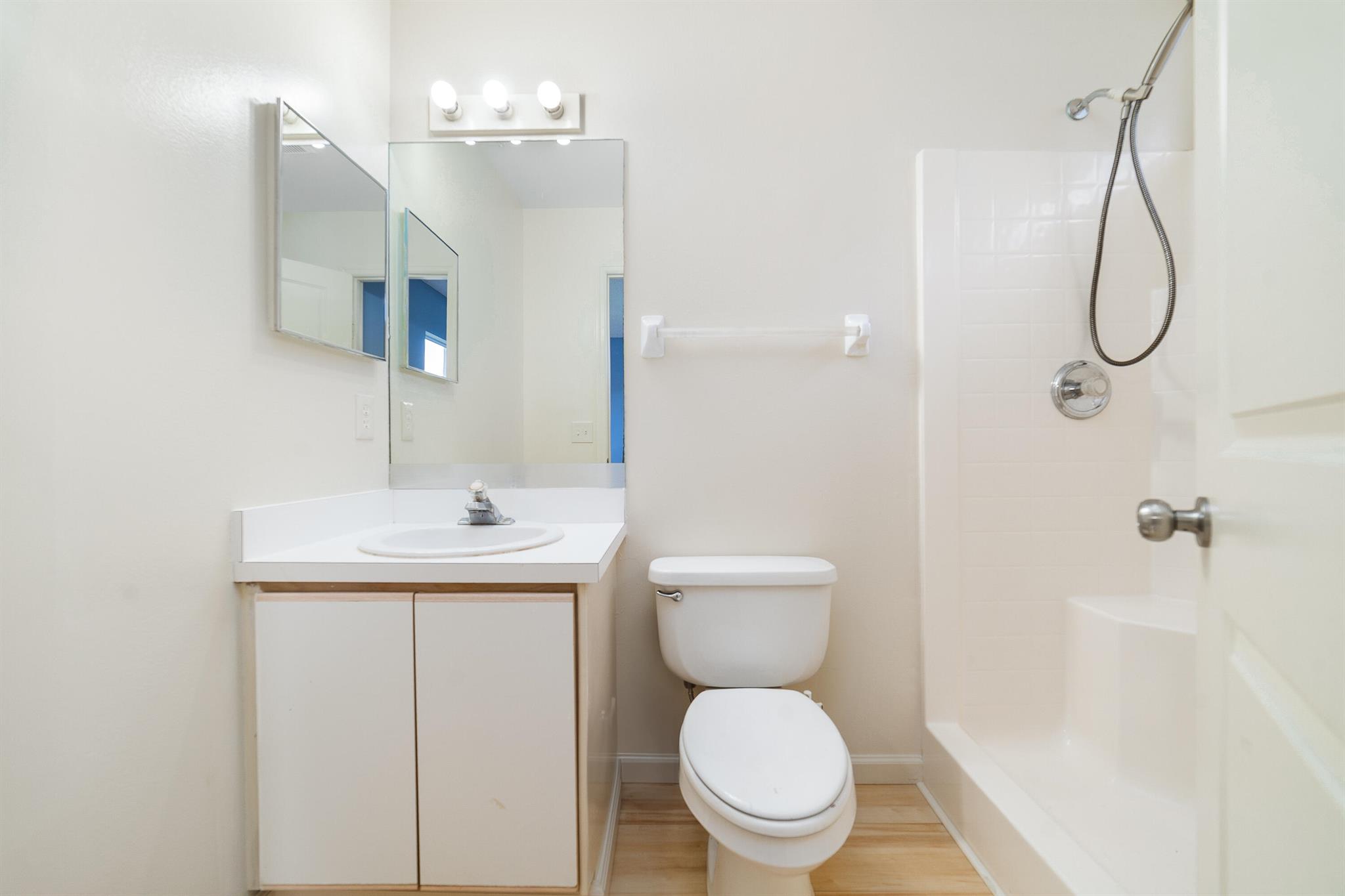 SEBASTIAN HIGHLANDS UNIT - Residential