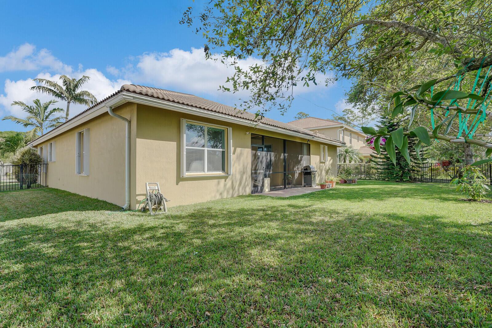 PIONEER TRAIL PUD - Residential