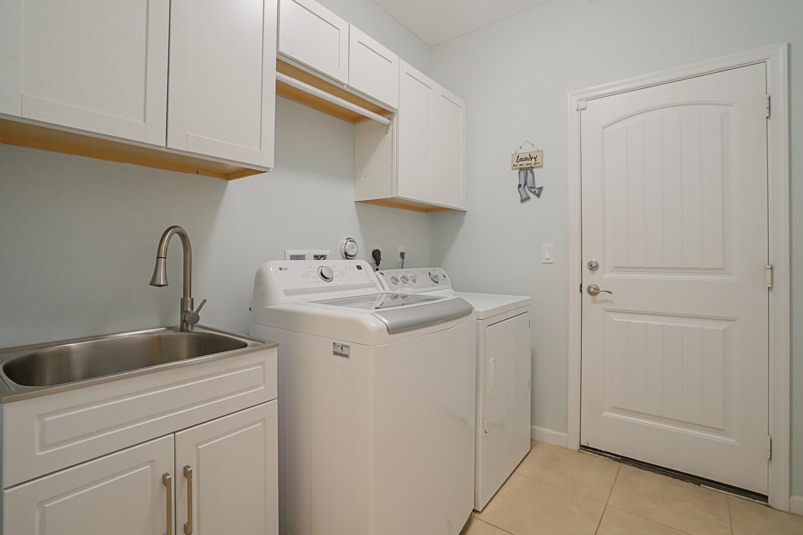 PIONEER TRAIL PUD - Residential