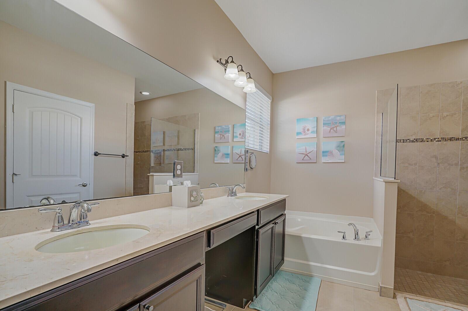 PIONEER TRAIL PUD - Residential