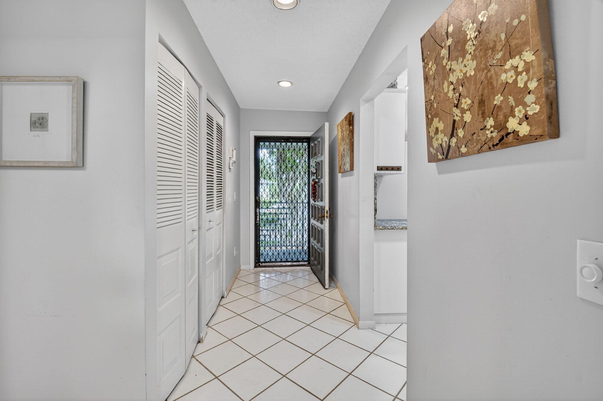 SOUTHPORT AT HUNTERS RUN - Residential