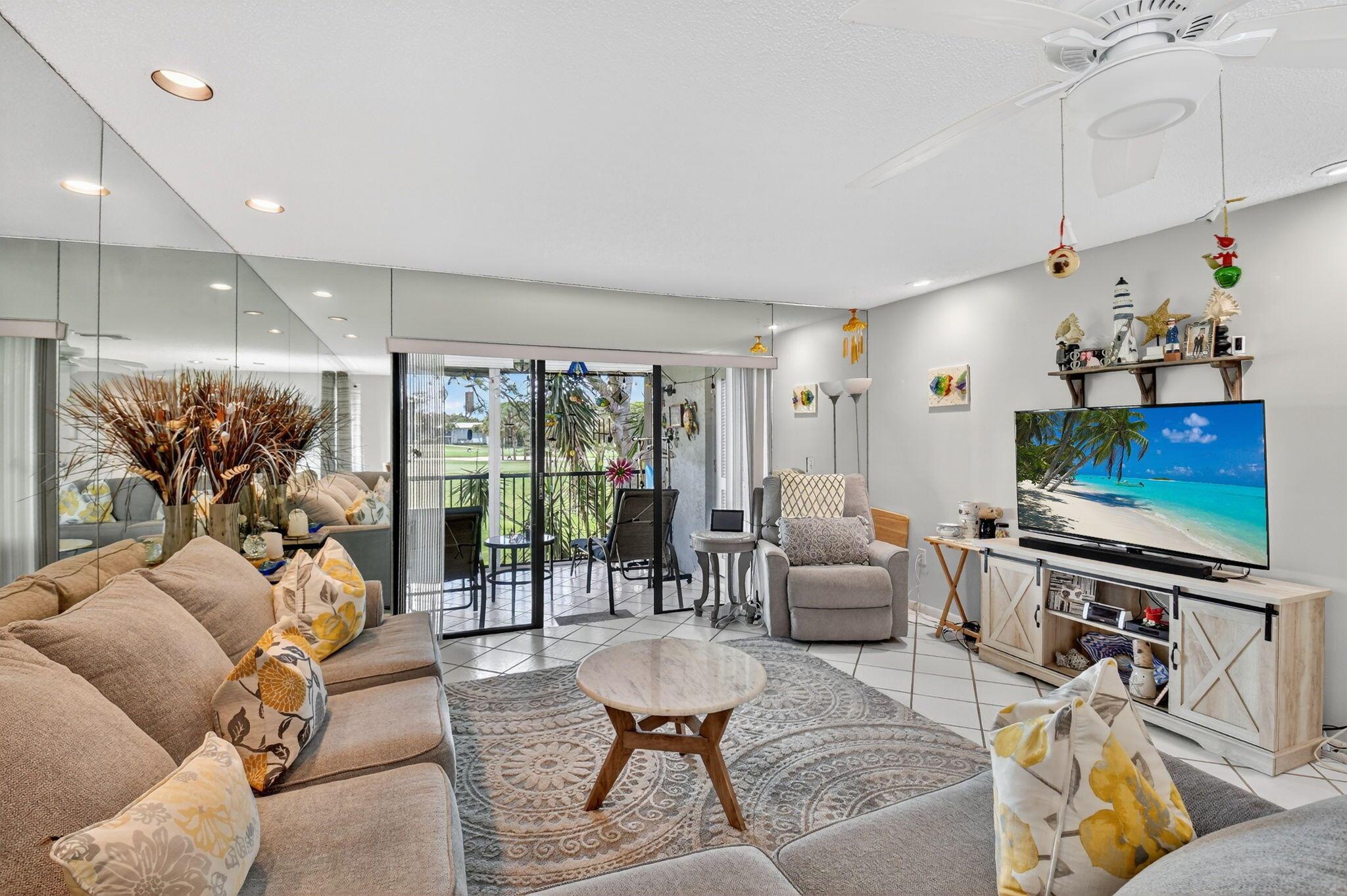 SOUTHPORT AT HUNTERS RUN - Residential