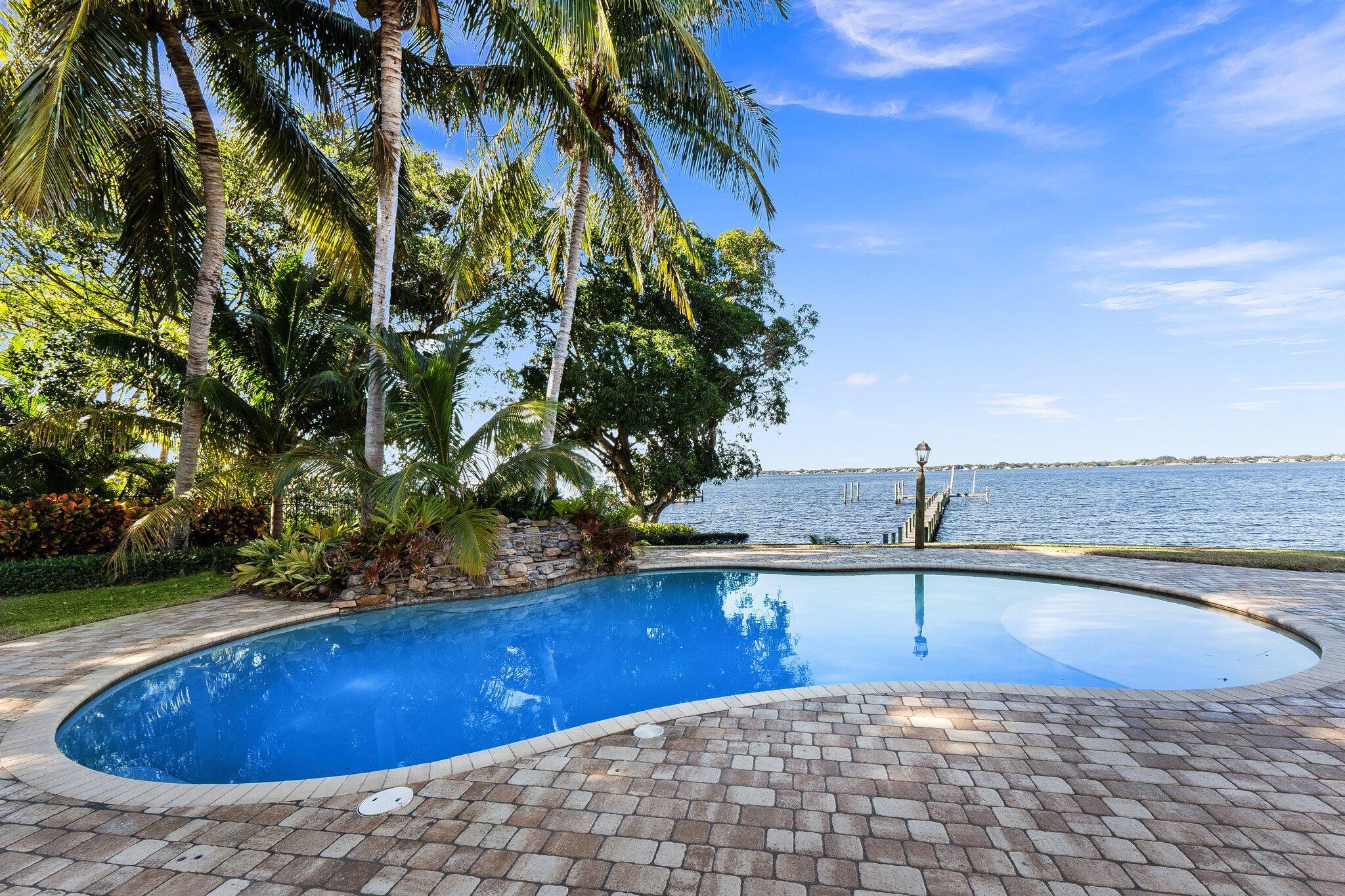 ST LUCIE ESTATES - Residential