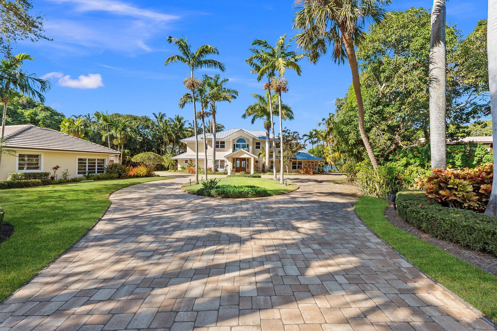 ST LUCIE ESTATES - Residential