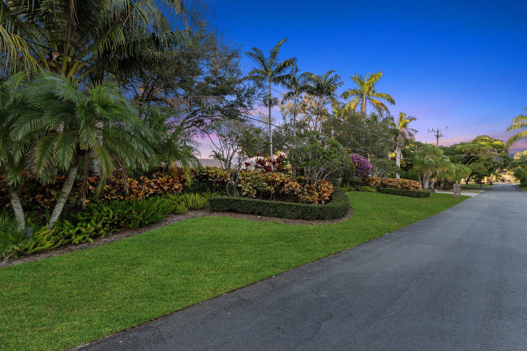 ST LUCIE ESTATES - Residential