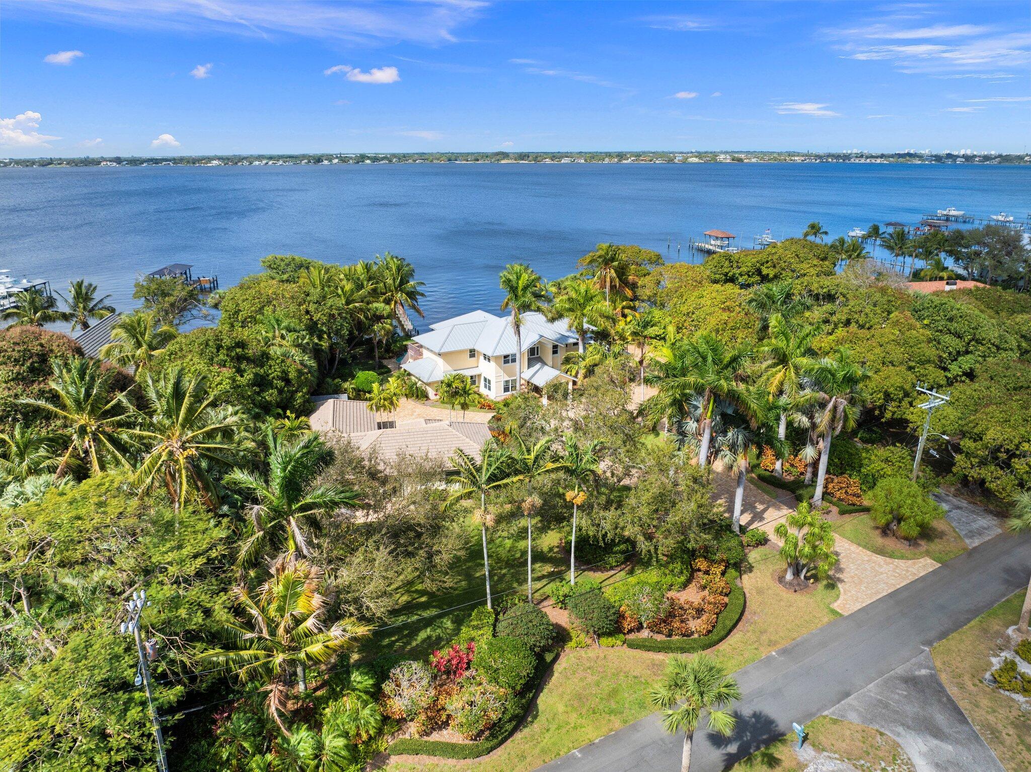 ST LUCIE ESTATES - Residential