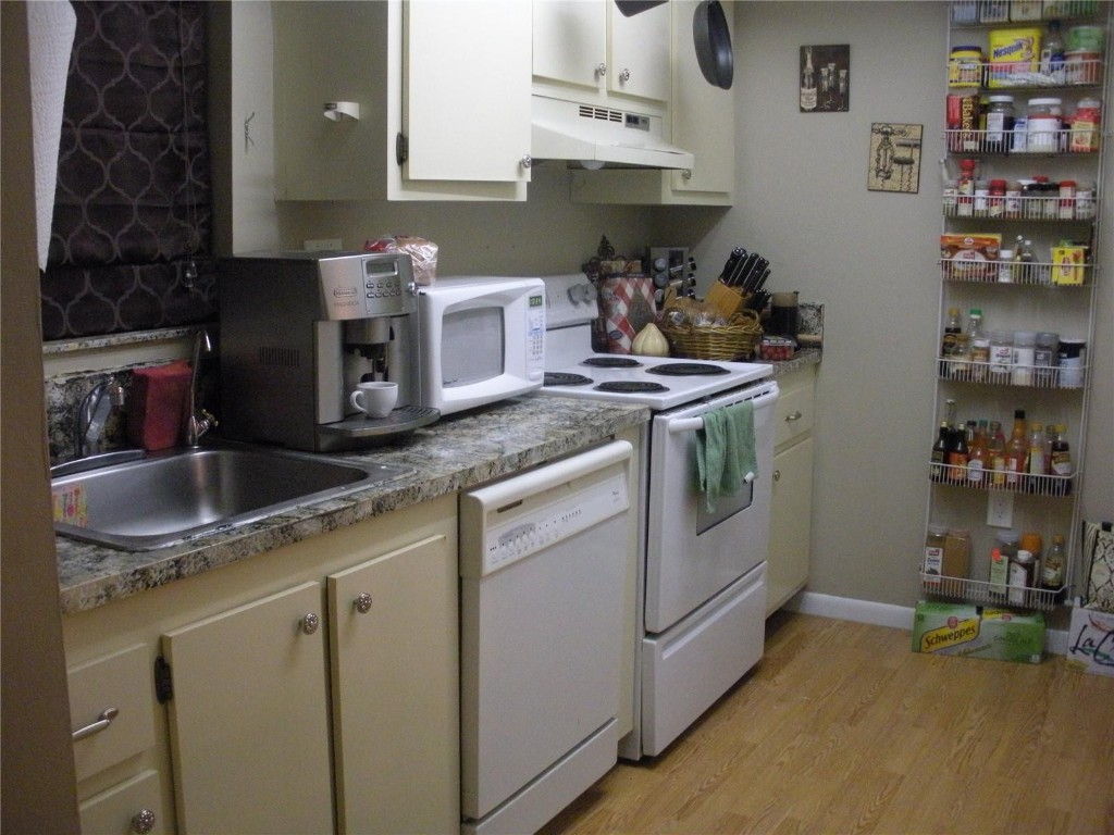 PINES OF SPRINGTREE - Residential