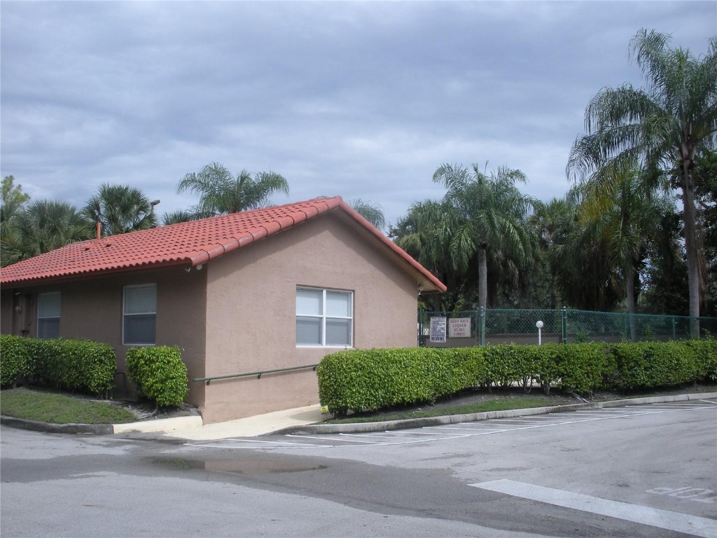 PINES OF SPRINGTREE - Residential