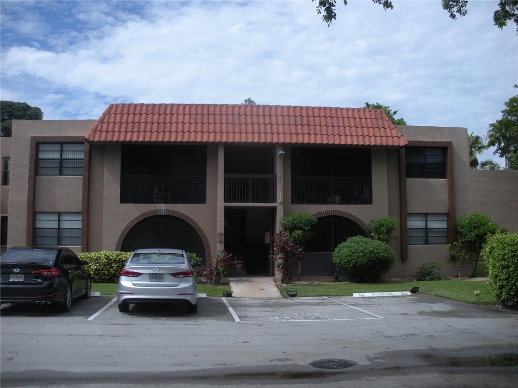 PINES OF SPRINGTREE - Residential