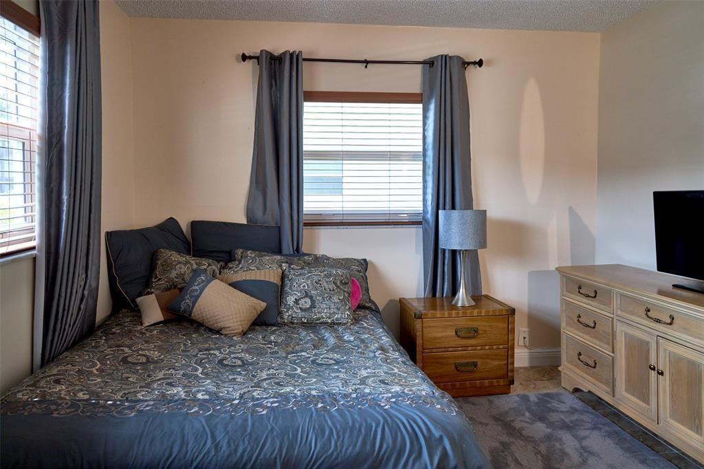 ORIOLE GARDENS TWO - Residential