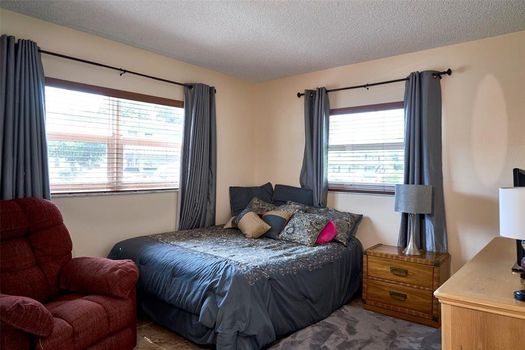 ORIOLE GARDENS TWO - Residential