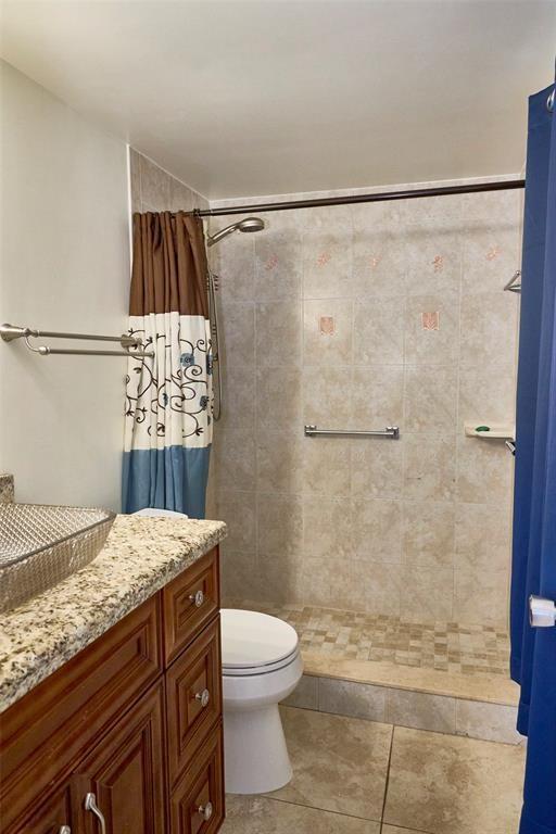 ORIOLE GARDENS TWO - Residential