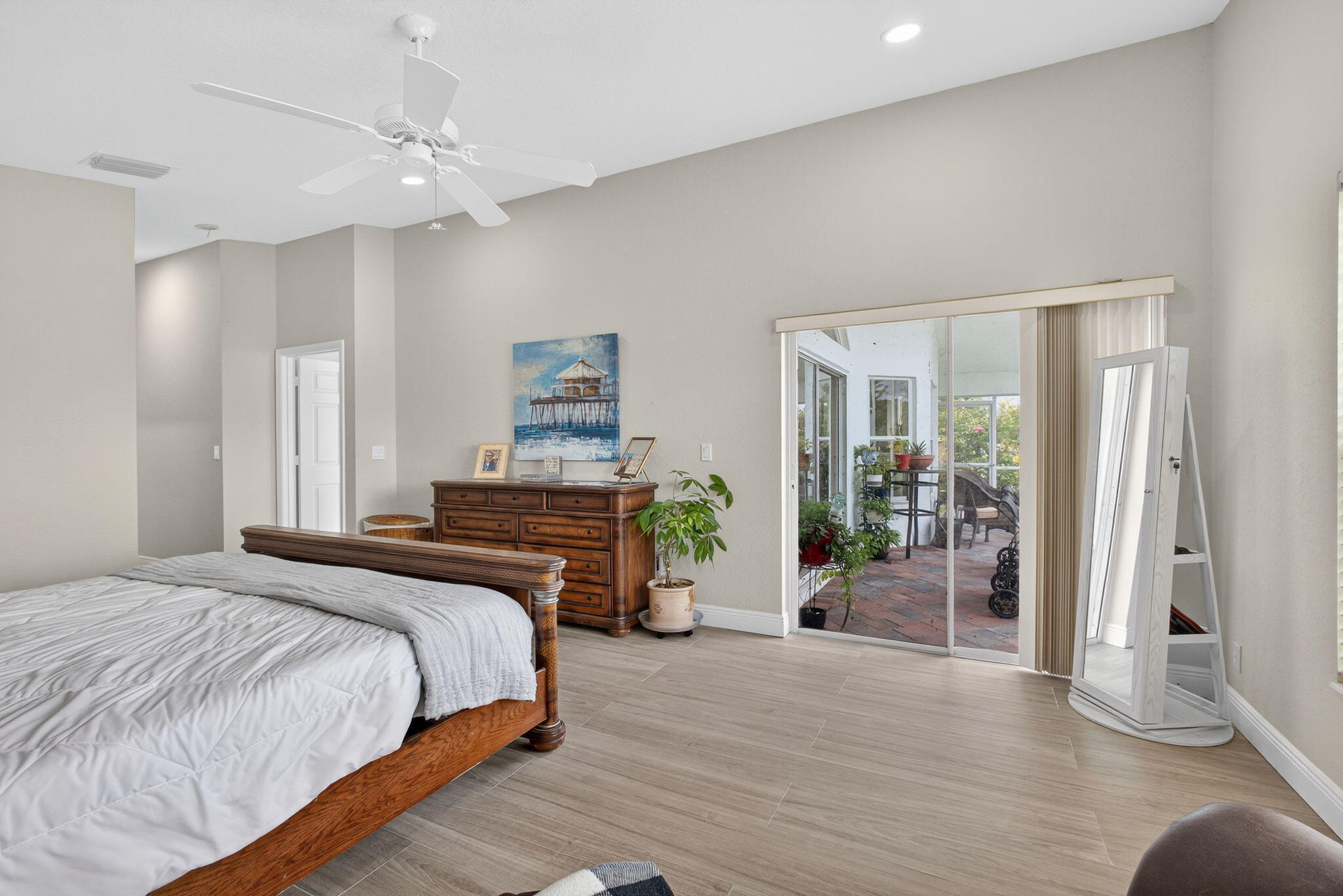 LAKEFIELD OF THE LANDINGS AT WELLINGTON 2A - Residential Lease