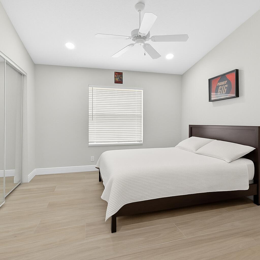 LAKEFIELD OF THE LANDINGS AT WELLINGTON 2A - Residential Lease