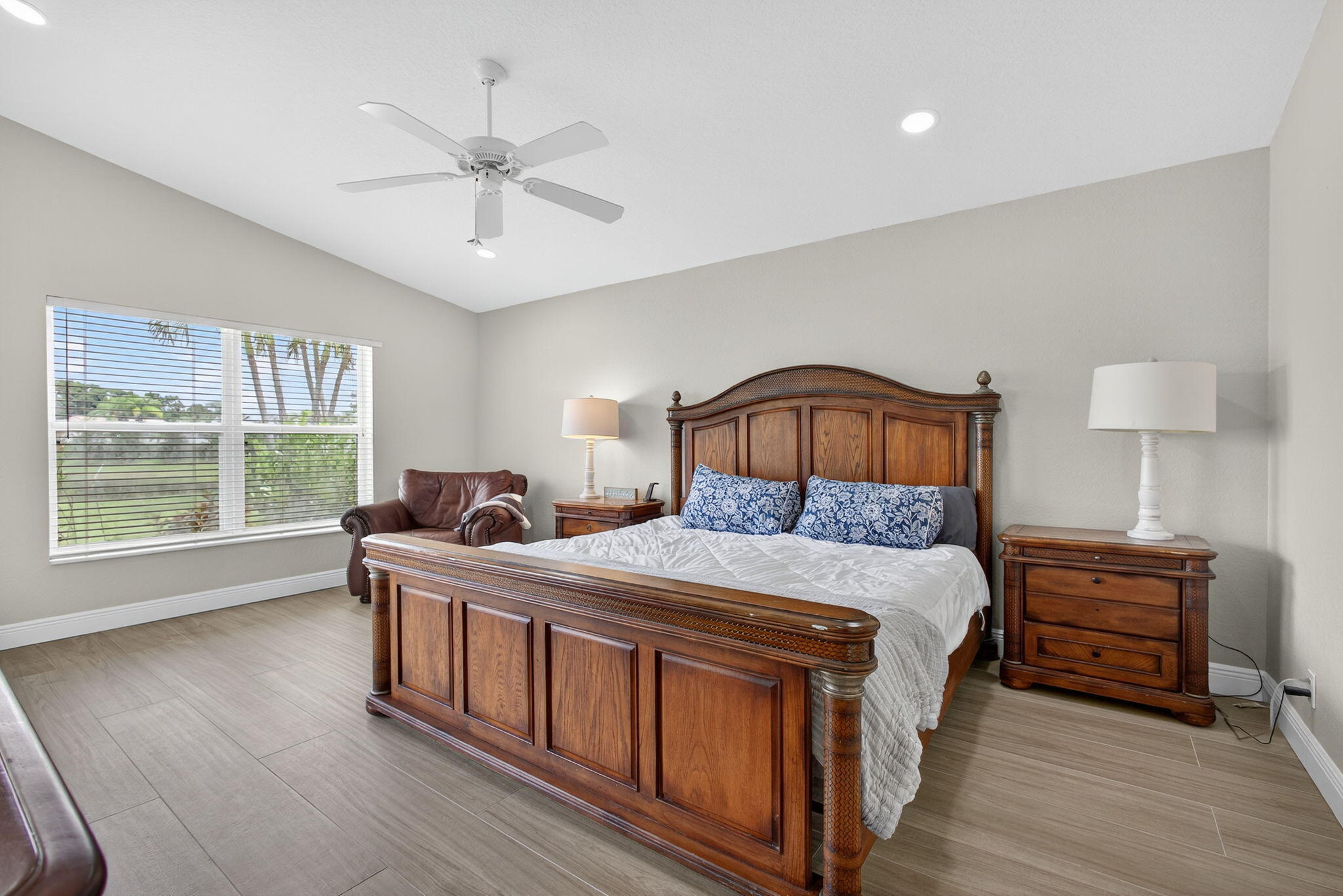 LAKEFIELD OF THE LANDINGS AT WELLINGTON 2A - Residential Lease